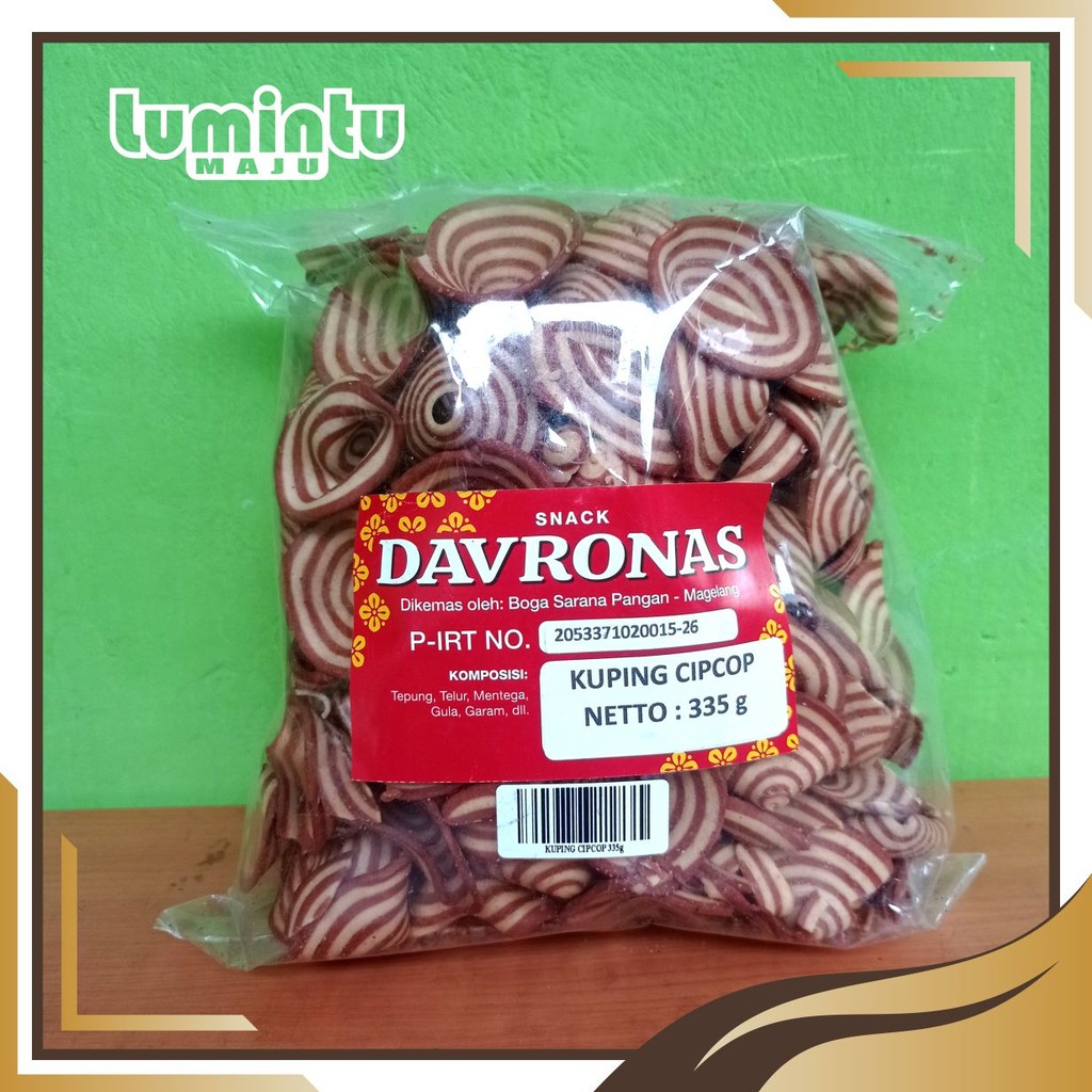 

KUPING CIPCOP KUPING GAJAH 335 GR DAVRONAS / camilan dan oleh-oleh khas Magelang