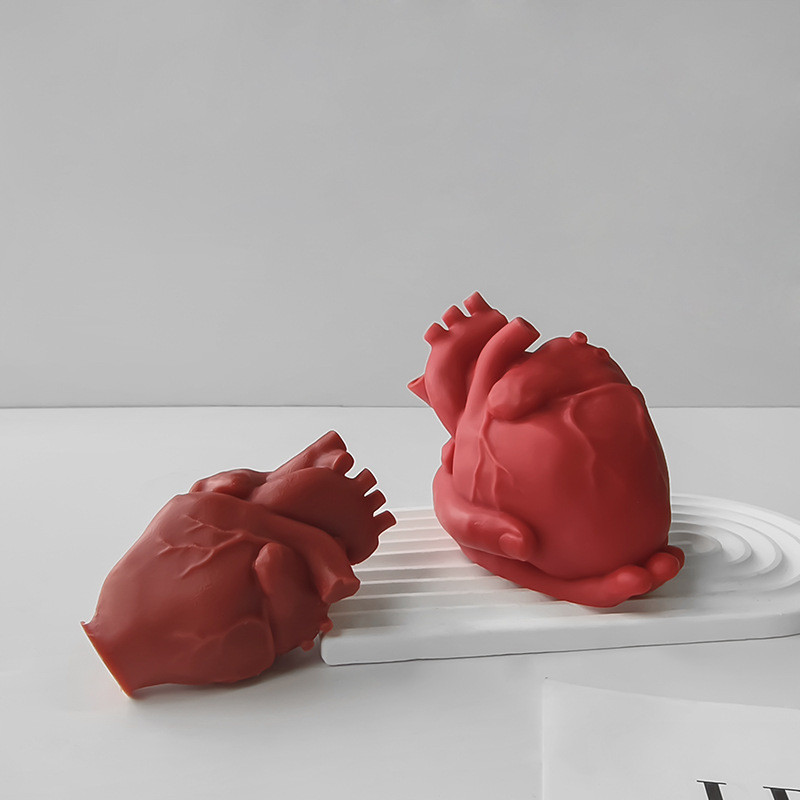 

3D Human Heart Silicone Candle Molds DIY Hand-held Heart Plaster Crafts Resin Cast Cement Soap Chocolate Ice Cube Baking Mold