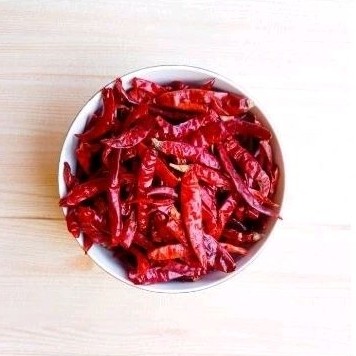 

Paket Cabai Kering / Cabe Kering Teja India Grade A 1kg Tanpa Tangkai Super Pedas