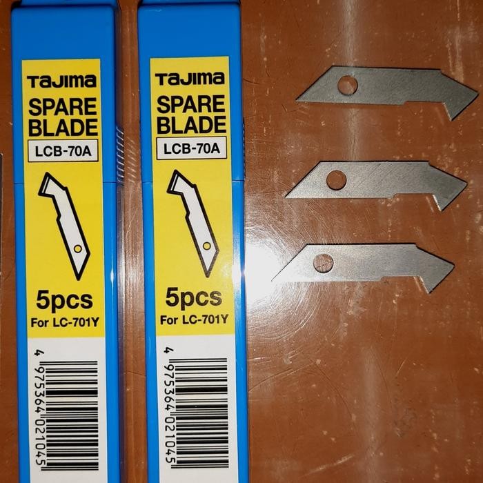 

Mata pisau acrilik (acrilic cutter tajima)