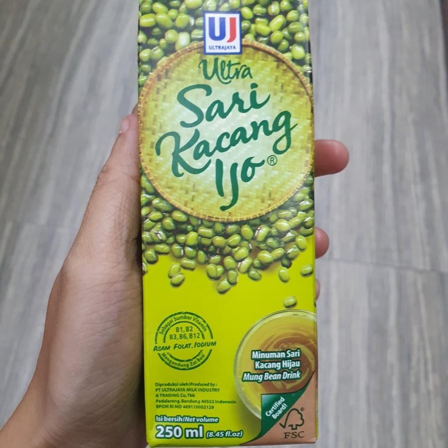 

Ultra Jaya Sari Kacang Ijo Kotak 250ml / 150ml