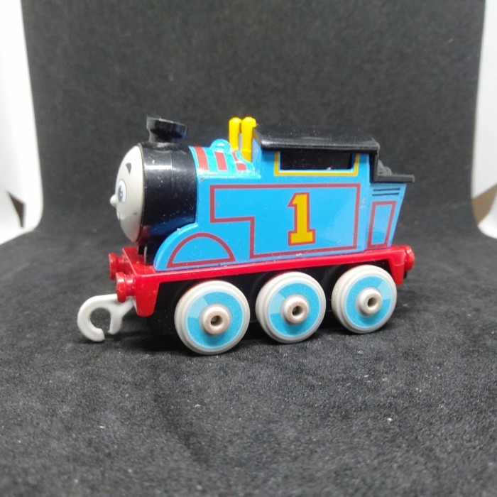 KMS99 Diecast Kereta Api Thomas n Friends Karakter Thomas Original Loose Tidak Mulus