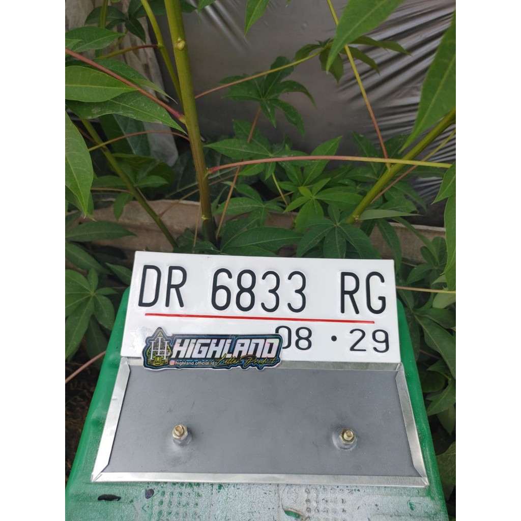 plat motor Warna putih stiker Hitam/Baut Tanam/Proses cepat