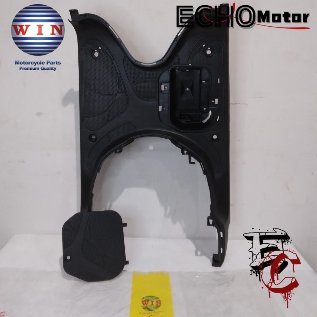Pijakan Kaki + Tutup Aki Scoopy 110 FI 2013 2014 2015 | footrest atas WIN | bordes pijakan motor inj