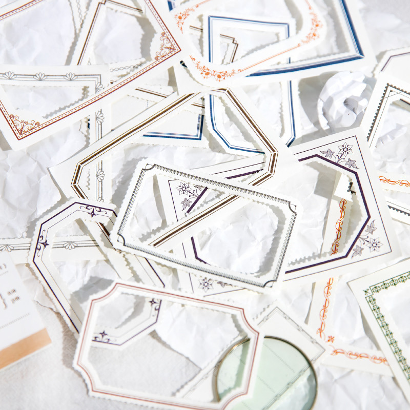 

Yoofun 50 sheets Vintage Material Paper Book Retro Memo Pads with Frame for Collage Junk Journal Photo Scrapbooking DIY