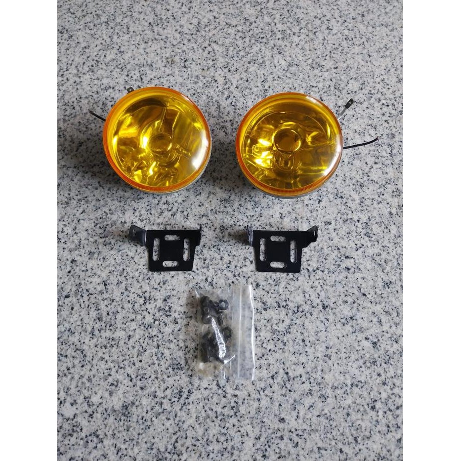 Fog lamp mobil model bulat type 1600 - Kuning