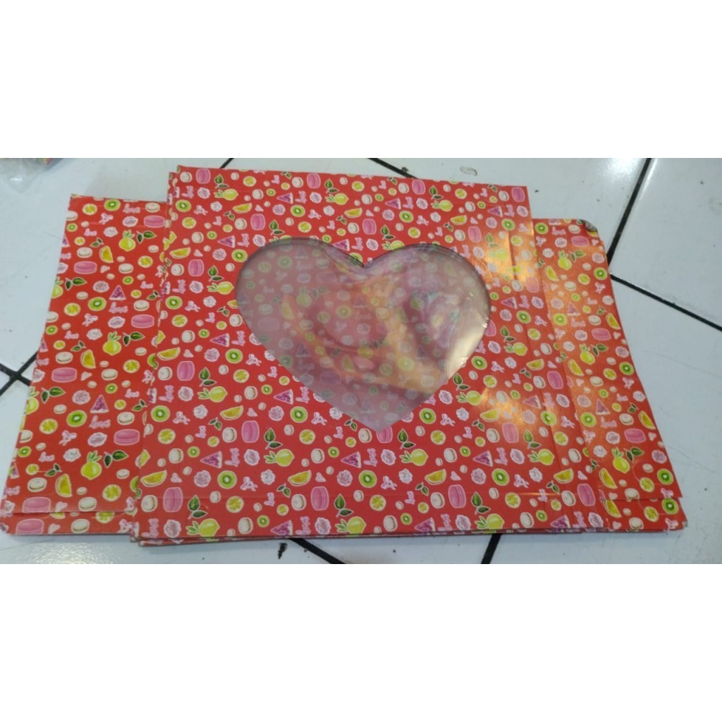 

Dus box kue hati motif 30x30