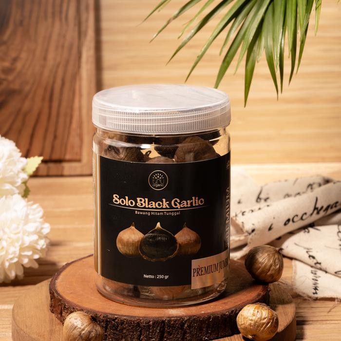 

Promo (250gr) Black Garlic Jumbo - TruOrganic Bawang Hitam Tunggal | Bawang Putih Tunggal Hitam