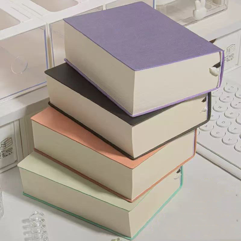 

720 page thick notebook small square B6 blank sketchbook minimalist sketchbook art student portable drawing book