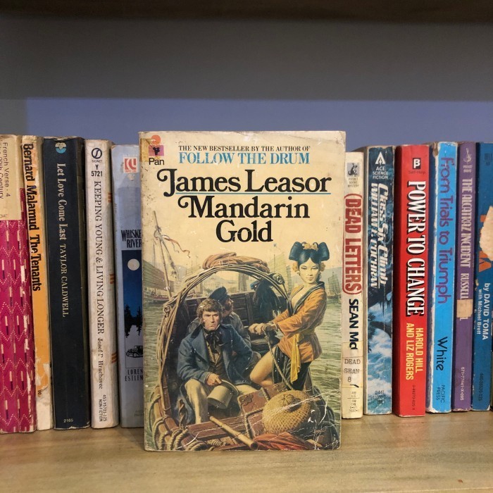 Mandarin Gold - James Leasor (Novel Import Bahasa Inggris)