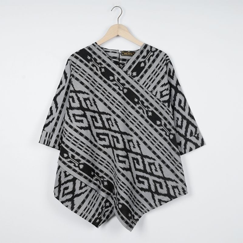 Blus Batik Jumbo Motif Etnik Lengan 7/8 Blouse Batik Songket Premium