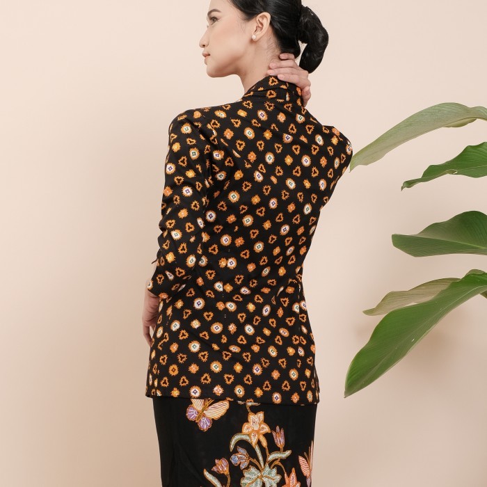 

✨NEW✨ -Kebaya Kutubaru Batik Jumputan Lengan 7/8 Meradelima Katun Sogan - S