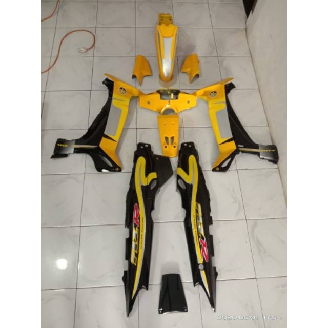 PROMO cover body full halus yamaha fizr f1zr caltex kuning hitam