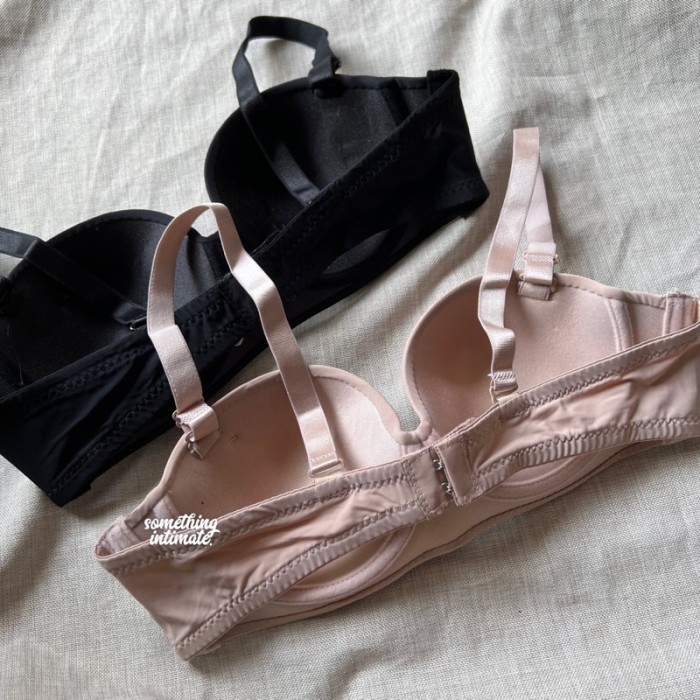 ✨NEW✨ -Wacoal Second Skin Seamless Strapless Bra Kemben Bh Bandeau Beha Sale - wireless nude, size 3