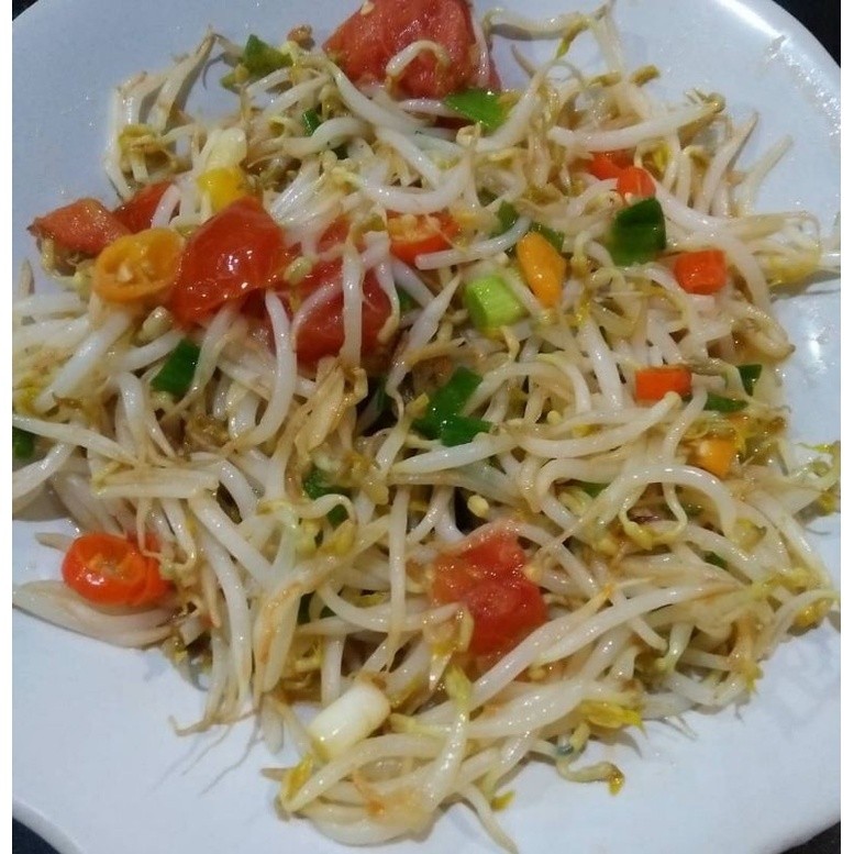 

MAKAN MASAKAN RUMAHAN "SAYUR TOGE TAHU" (PORSI FAMILY 2-3x MAKAN)