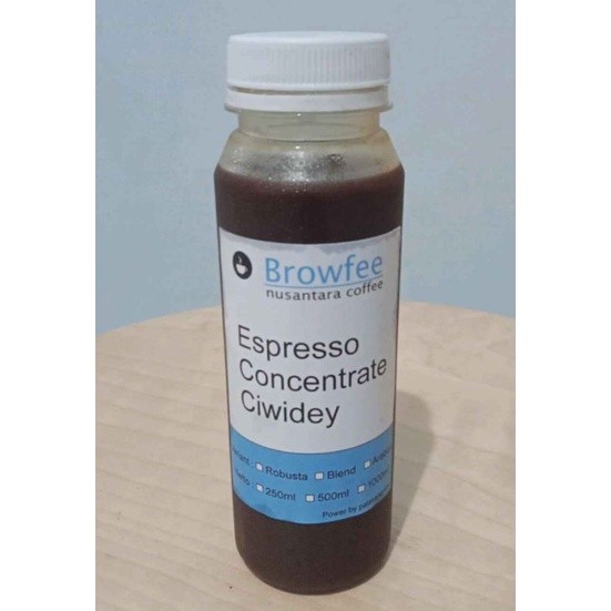 

Espresso cair / kopi Konsentrate Ciwidey Full Arabika-Robusta-Blend