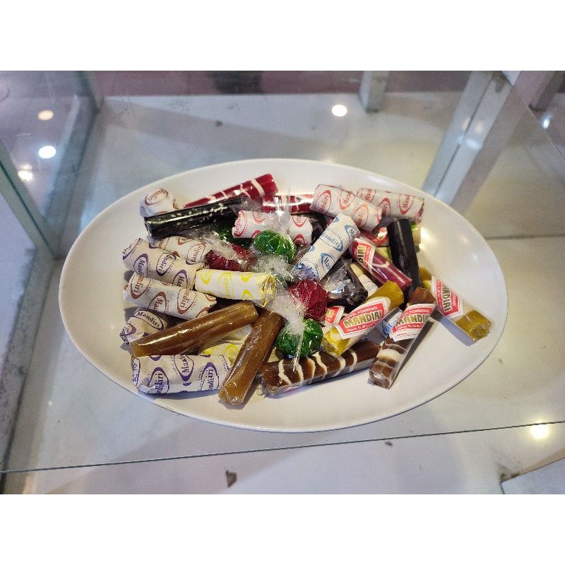 

Dodol Garut 500gr Campur Samapai 13 macam Brand luxury jelita