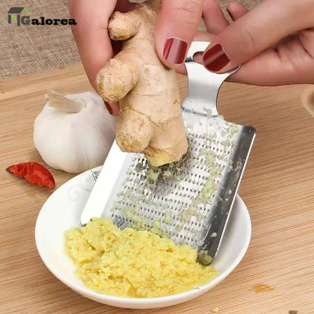 Galorea Parutan Jahe multifungsi / Parutan bawang /Parutan sayur buah Multifungsi