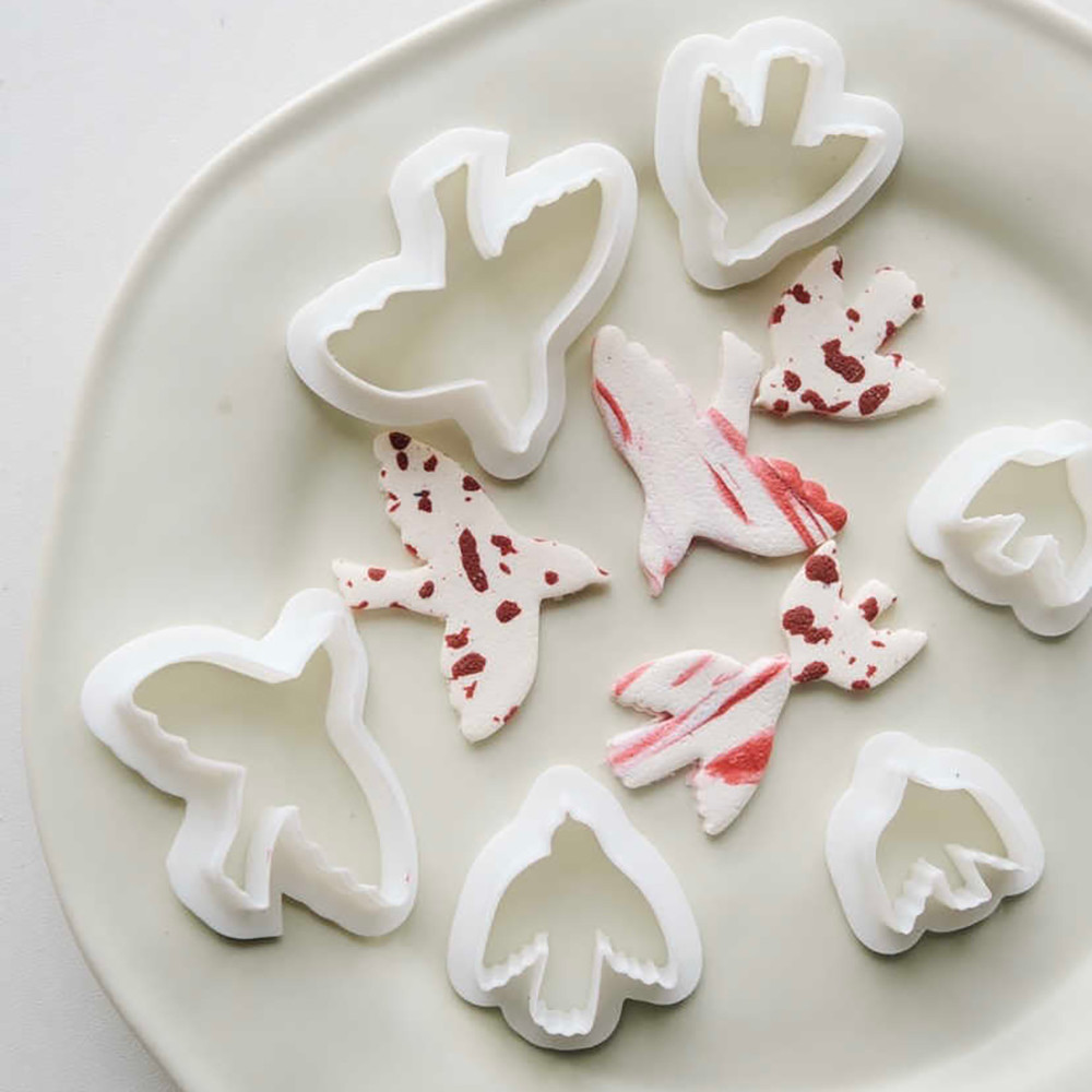 

Four Styles Bird Shape Polymer Clay Cutters Cute Soft Pottery Clay Mold DIY Earrings Necklace Jewelry Cutting Tools
