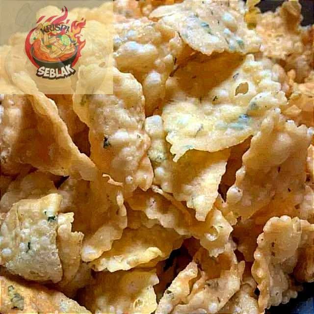 

Seblak krispi Keripik Pangsit Bawang/Kue Bawang 500 gr