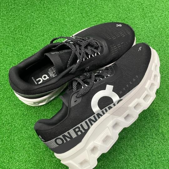 ON CLOUD Cloudmonster 2 Men Black Frost Authentic / Sepatu ON CLOUD Original