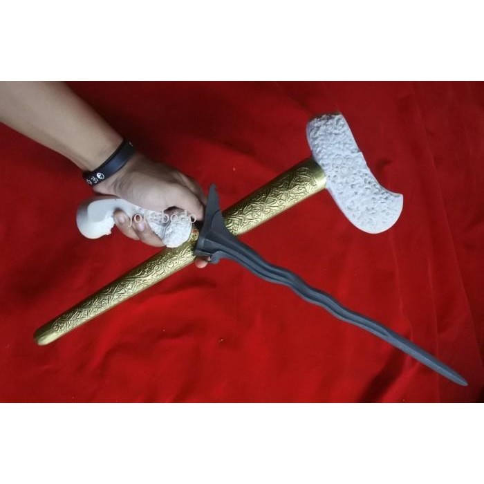 

keris megantara halusan warangka gayaman ukir buyut murah