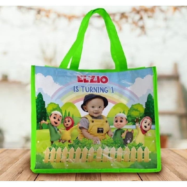 

tas ultah tas coustome fhoto (isi 10 Pcs) godibag ultah tas ulang tahun