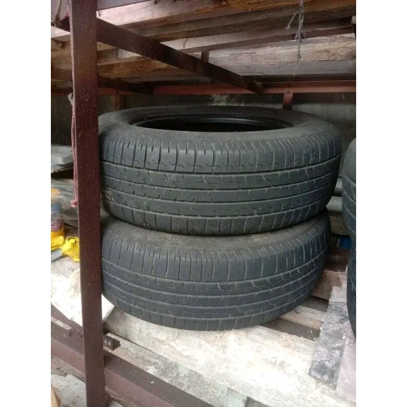 Ban mobil second ukuran 205/65 R15 seken bekas berkualitas (Nazwa workshop)