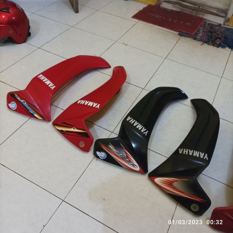 sayap luar Yamaha Vega R New 2008-2009 plus stiker fullset