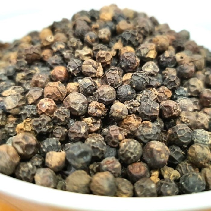 

Lada Hitam Utuh Curah 100gr