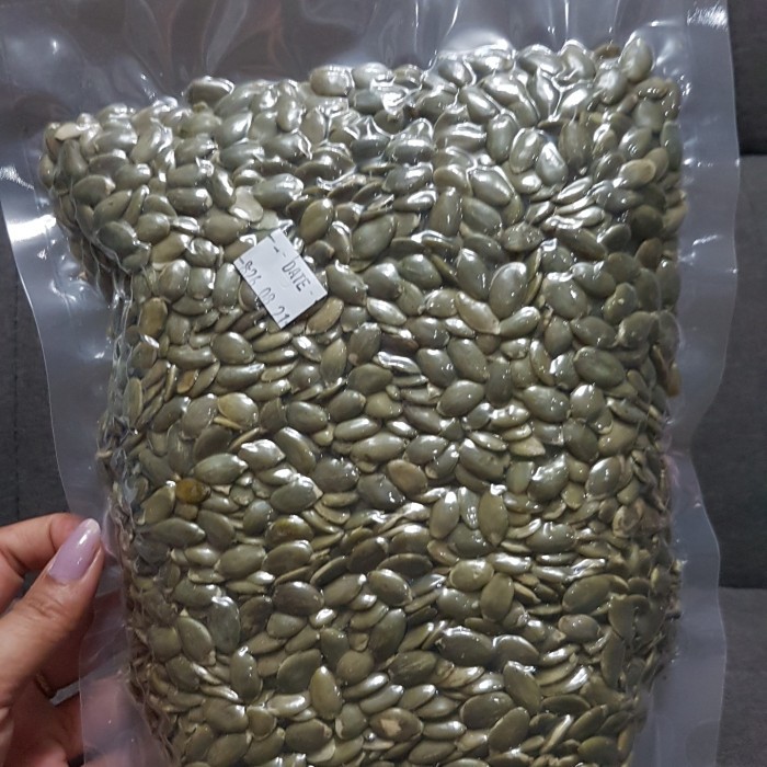 

Pumpkin Seed 1kg/ biji labu / cemilan sehat/pepita 1kg