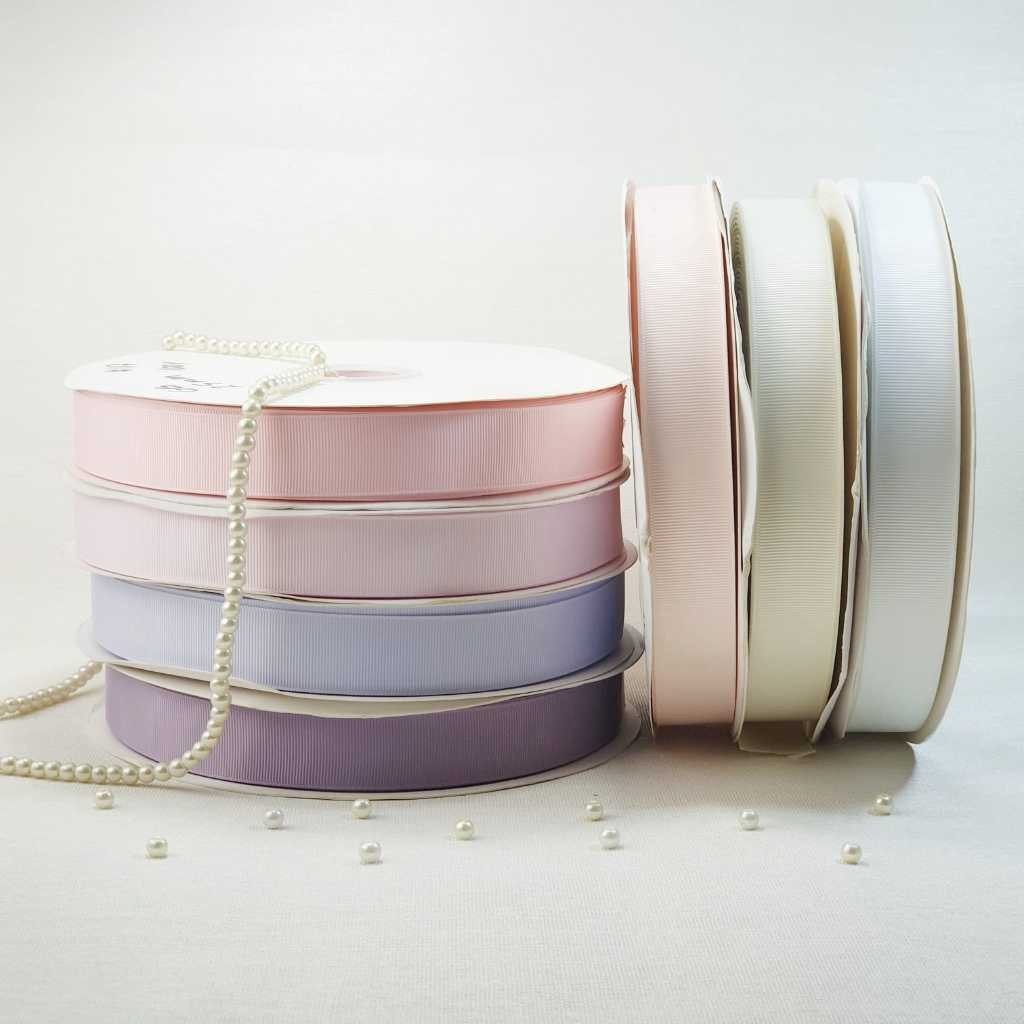 

1 ROLL - 18 METER ( 20 YARD ) PITA GROSGRAIN PREMIUM 3.8 CM ( 4 CM ) | GG 3/4" | BAGIAN 2