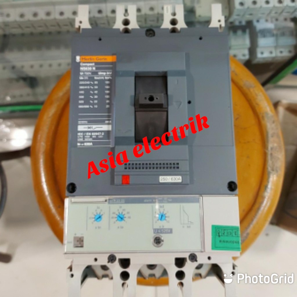 MCCB BREKER 3P NS630N MERLIN GERIN 630A