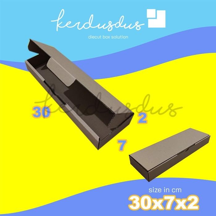 

30x7x2 cm kardus carton box diecut pizza kue packing packaging