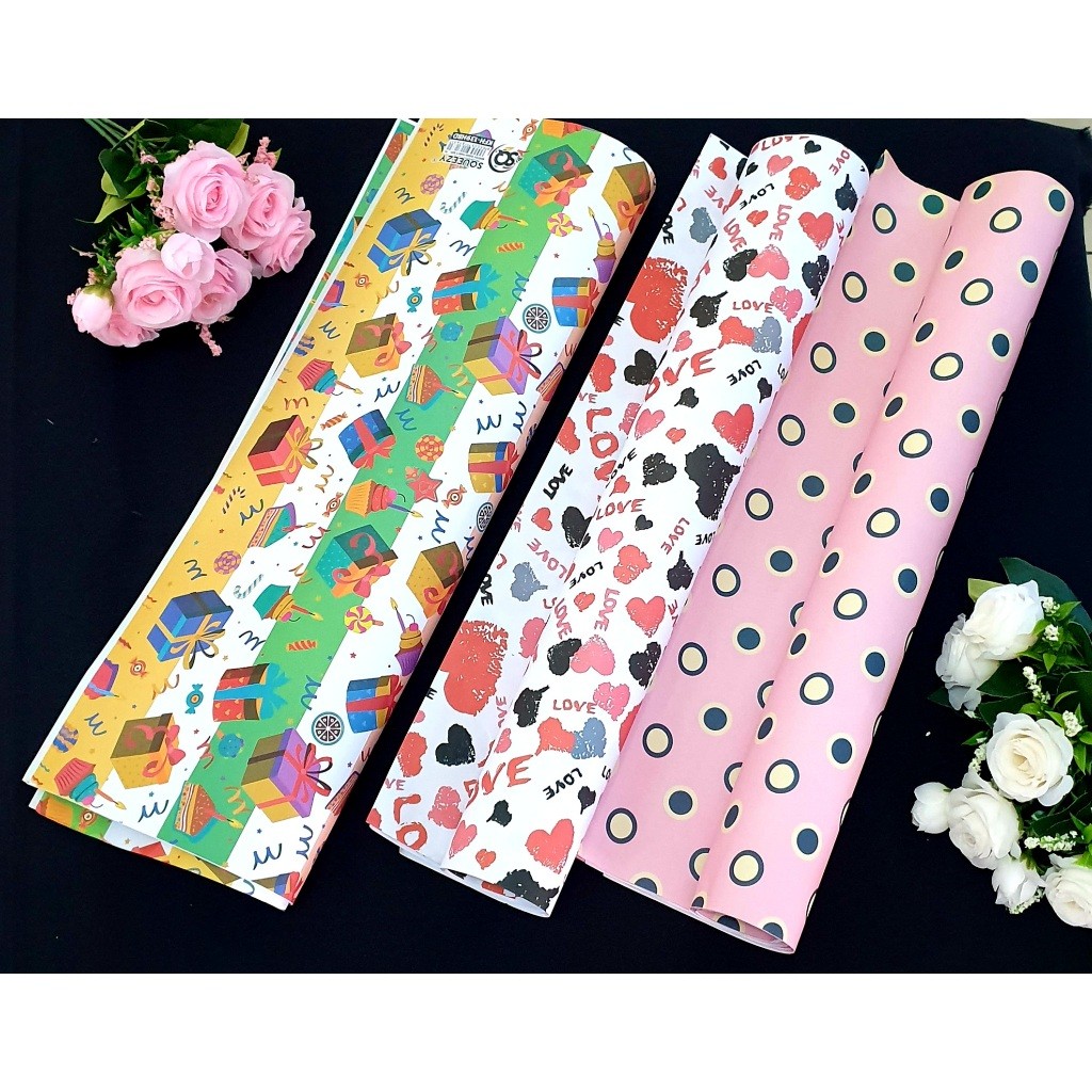 

R-GNR Kertas Kado isi 2 lembar