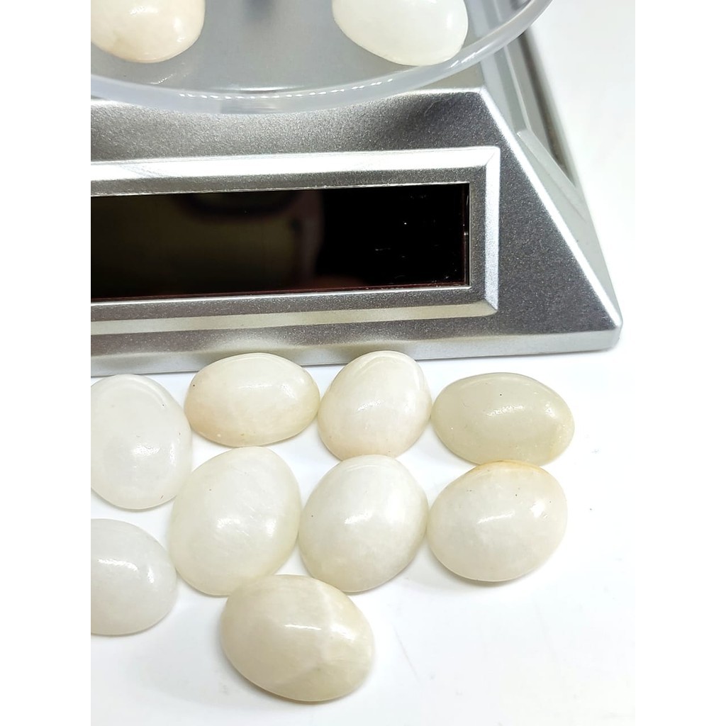 BISA COD.  Batu Akik Mani Gajah Putih Kristal Bisa Bergerak didalam air cuka / Batu Akik Mani Gajah 