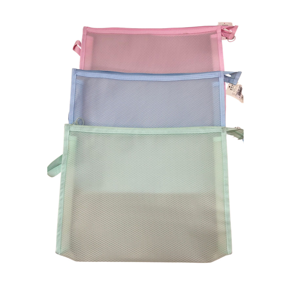 

KINHSHION LARGE TRIANGLE STORAGE BAG A4-281 UK. 33,5 X 5 X 24CM