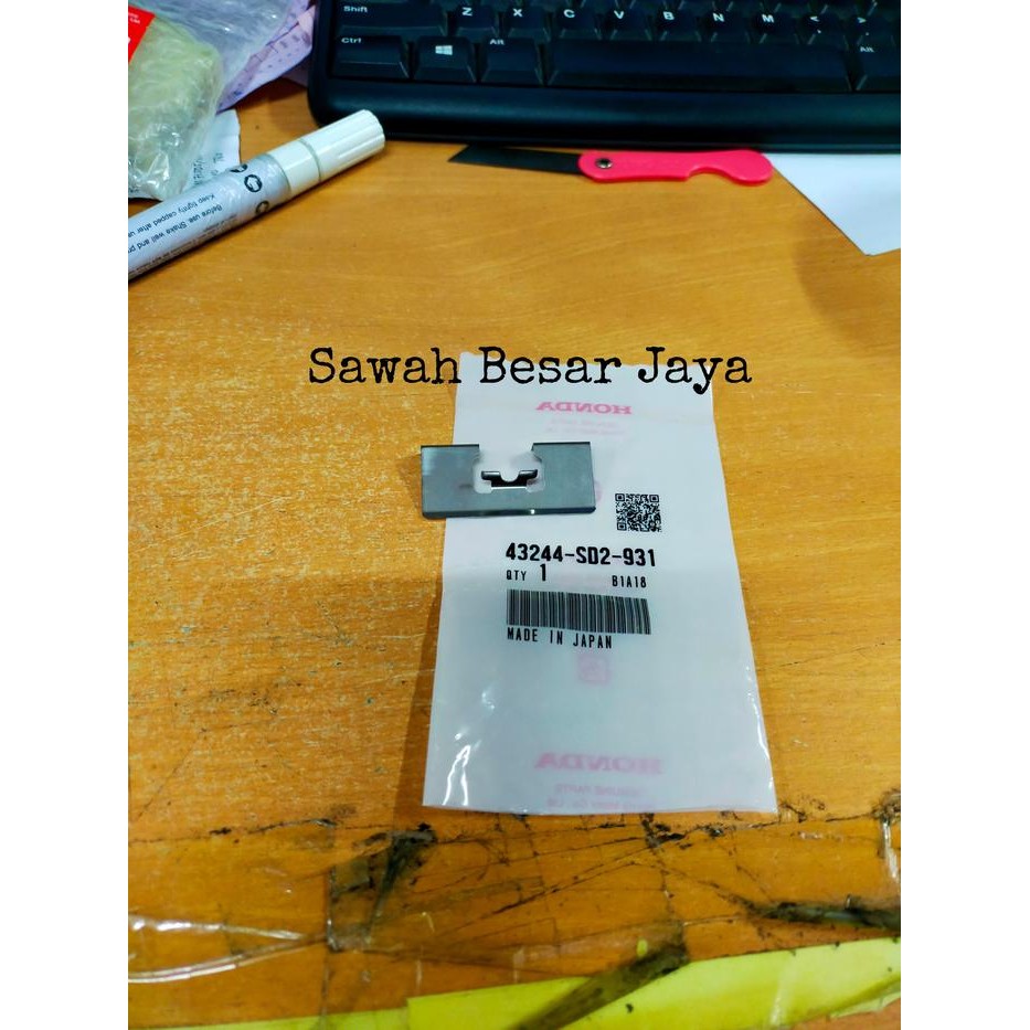 Retainer Brake Pad Spring - Plat Dudukan Tahanan Kampas Kanvas Rem Belakang Honda Jazz GD3 City GD8 