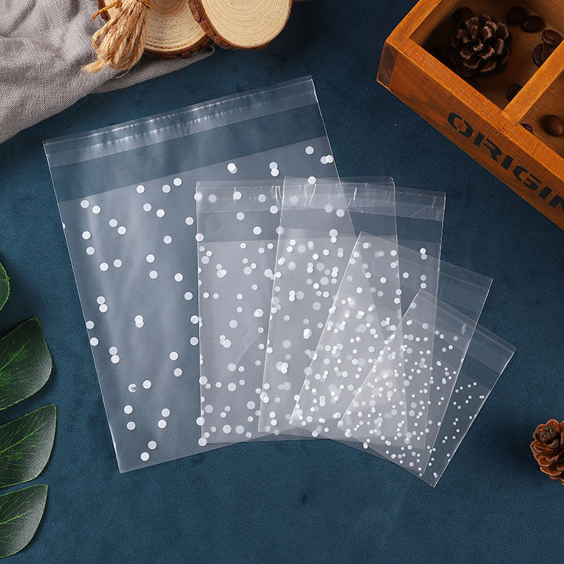 

100Pcs Frosted Polka Dot Cellophane Bag Transparent Plastic Packaging Bag Re-sealable Candy Cookie Holiday Decoration Bags