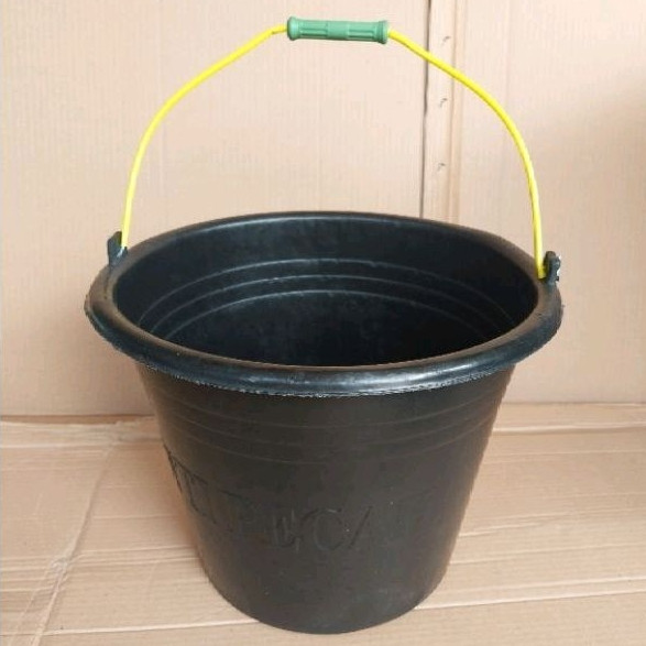 Ember Cor plastik tebal karet 24 Hitam Besar