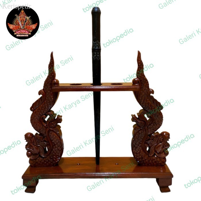 

Jagrak Tombak Atau Keris Isi 3 Ukiran Naga Kayu Jati murah terlaris