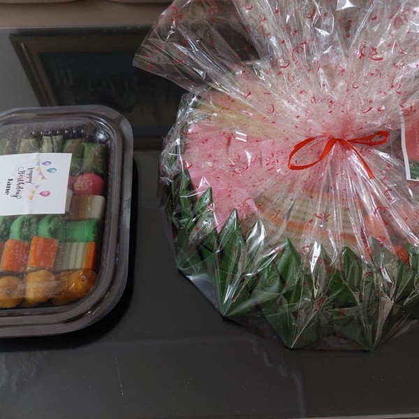 

[LINK KHUSUS PREORDER] Jajanan Pasar Kue Tampah Tradisional Asli Medan - 25 pc - mika