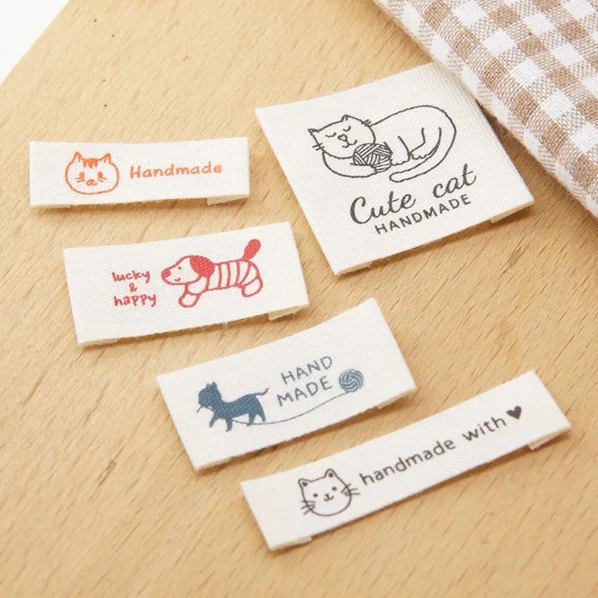 

Handmade Cotton Fabric Labels - Colorful Cat & Dog Yarn Embroidered Tags, DIY Sew-on Red Cloth Patches for Clothing