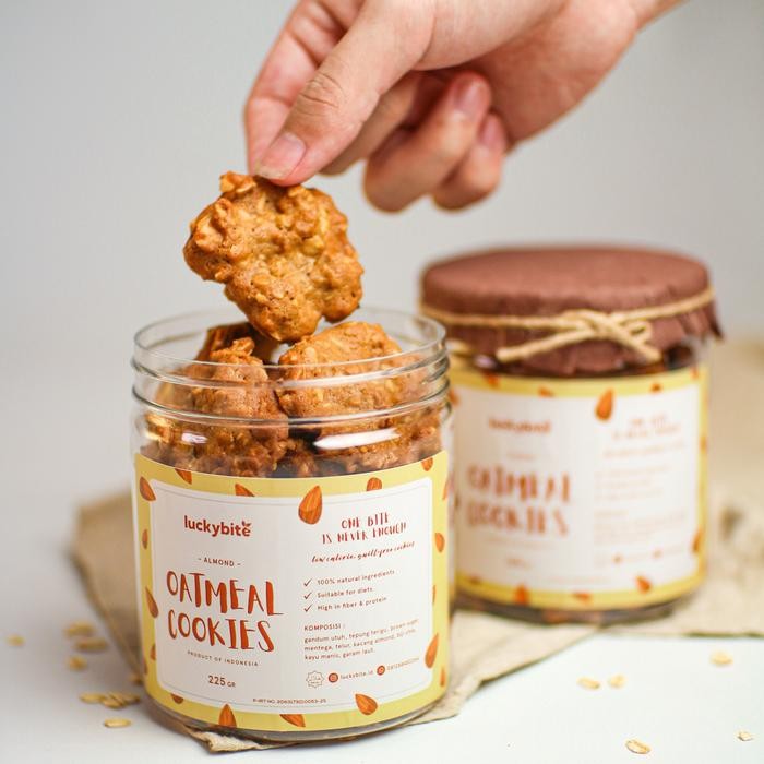 

Hot Produk Oatmeal Cookies - Almond (225 gr) Terbaik dan Terlaris