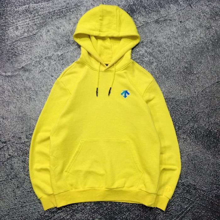 Jaket Hoodie DESCENTE logo bordir bagus jaket casual bagus size L