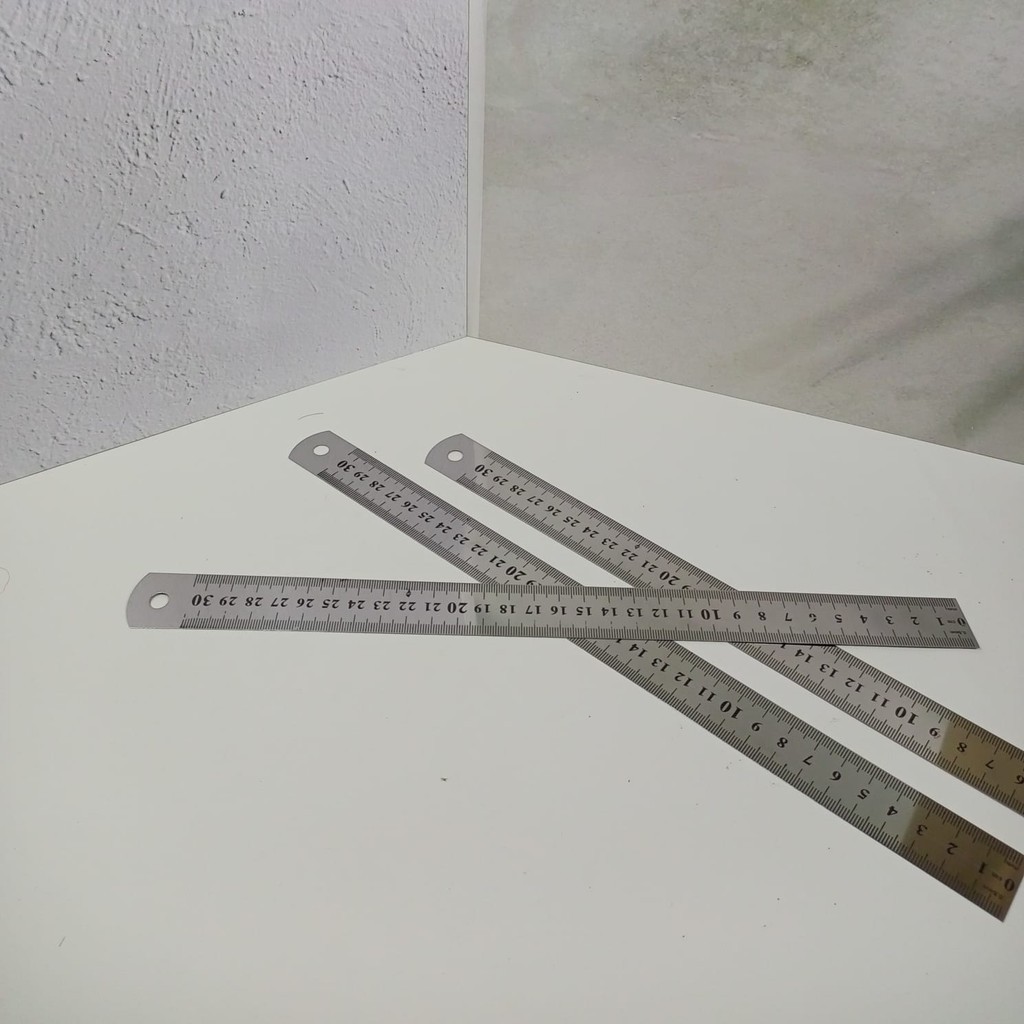 

PENGGARIS STAINLESS STEEL | PENGGARIS LURUS BESI | PENGGARIS LIRUS 30cm STAINLESS STEEL ANTI KARAT