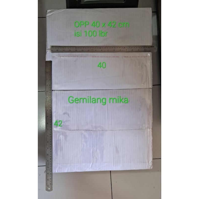 

Plastik OPP baju ukuran 40 x 42cm isi 100lbr