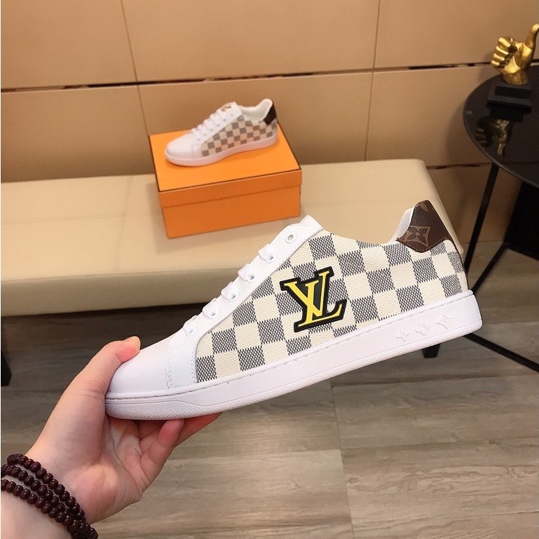 Louis Vuitton Low Cut Stylish simplicity Casual Shoes Sneakers Men White/Beige/Grey LV Logo