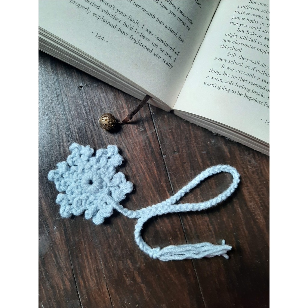 

PaeoniFah Pembatas Buku Bookmark snowflakes