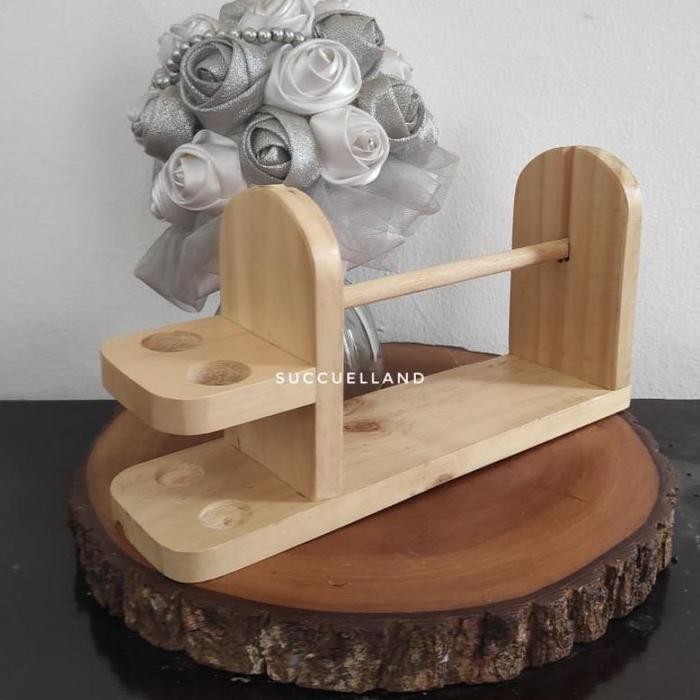 

Yarn Holder Stand | Benang Hakpen Kayu | Ribbon Wood Holder | Tempat - Segi8 15cm